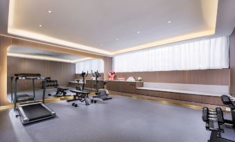 Suitetrails - Vienna Hotel (Guilin Convention and Exhibition Center Lijiang Riverside)