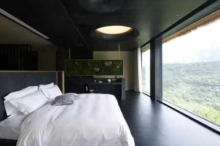 Maili Mountain Homestay (Enshi Grand Canyon) Отели рядом с достопримечательностью «Yulong Crevice»