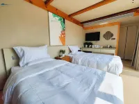 Yintai Rubik Cube  Crertive Hotel Hotels in Suizhong
