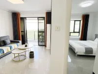 Zhongjin Haibay No.1 Boutique Homestay (Yuantian Road) - balcony