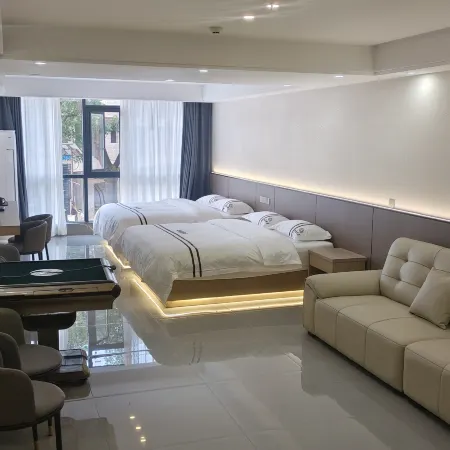 Xijiang Qianhu Miao Village Hengtai Hotel