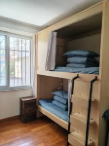 Lijiang Qishangju Youth Hostel