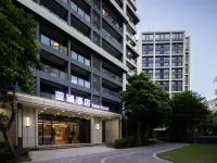 Yalan Hotel Sanya Hotels near Yazhouwan Railway Station