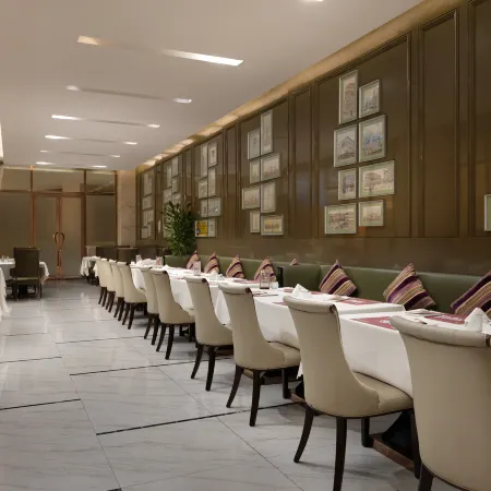Sunstone Plaza Hotel