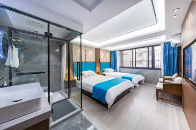 Putuo  Mountain  Ping An Li   Hostel