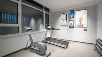 Holiday Inn Express QINGDAO HONGDAO STATION by IHG - 送迎