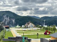 Meishan Mountain Su Camping Base