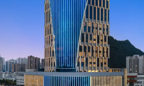 Home2 Suites by Hilton Xingyi Jushan Plaza