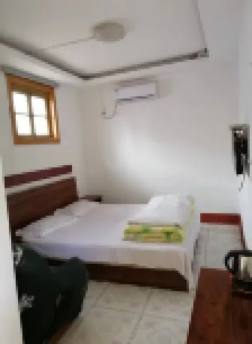 Sifang Hotel (Heze Bus Station)