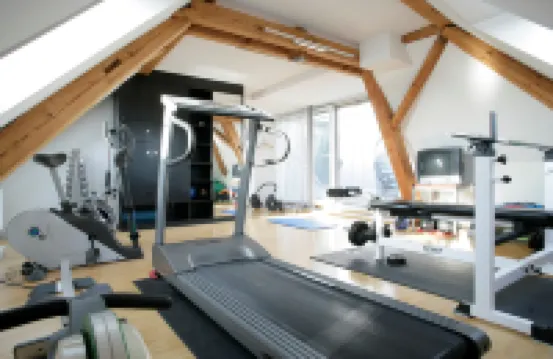 澤費爾德速樂酒店