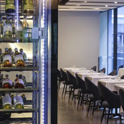 Oaks Melbourne St Kilda Road Hotel Hotels near St Kilda Road
