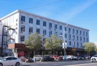 Chifeng Mobei Hotel (Yongye Square Branch)