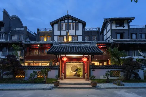 Yanguilai Chinese Inn (Jingxi Jinxiu Ancient Town)