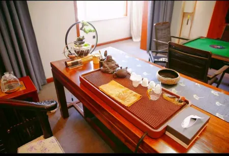 Runxiang Hotel (Taiyuan Railway Station Branch) Отели рядом с достопримечательностью «Taiyuan Zoo»