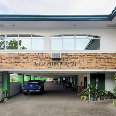 Green Meadows Hotel & Restaurant