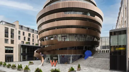 W Edinburgh