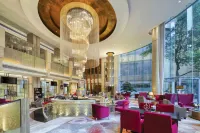 Royal Garden Hotel - bar