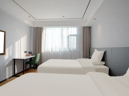 Green Tree Inn Express Hotel (Linyi Hedong Langya Ancient City Branch) Отели рядом с Аэропорт Линьи