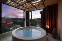 The Jade Retreat - Pemandian Air Panas