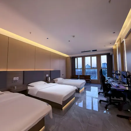 Star North Esports Hotel