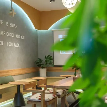 Demba Inn (Shanghai Xintiandi Yuyuan Garden The bund store )