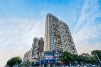 City Comfort Inn Hotel (Tianmen Xihu Lu Yu's Former Residence) Hotels near Zhongbai Warehouse (Tianmen Shopping Plaza)