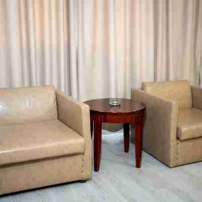 丹亞大酒店(鎮江丹陽高鐵站吾悦廣場店) Rooms