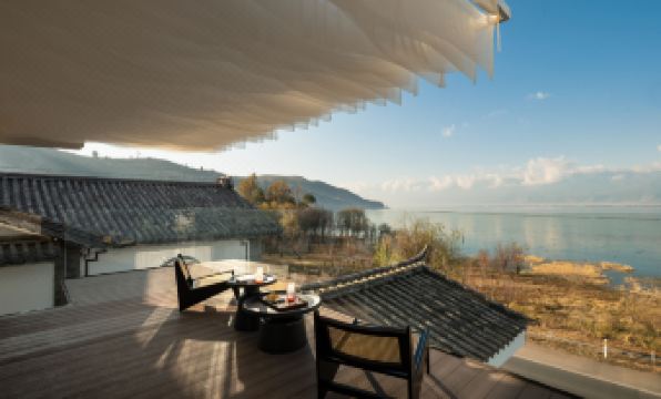 MeiChenDaiShuiHe DesignerReaortB&B with full sea view