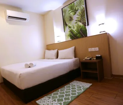 Eco Hotel @ Bukit Bintang Hotel berhampiran ABAYA DUBAI