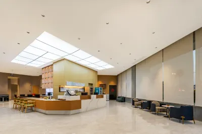 Marriott Yunshe Hotel (Jingdezhen North Railway Station Branch) Hotels near Hong Tower of Fuliang