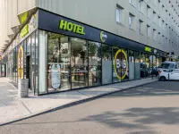 فندق بي آند بي في بوردو مركز بيجل Hotels near محطة قطار بوردو