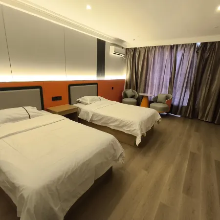 Erenhot Jingtai Hotel