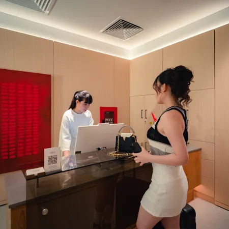 A'dor Hotel & Spa Отели рядом с достопримечательностью «Мемориал Победы»