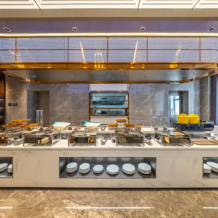 Sanyuan Yaju Hotel (Confucius Temple Scenic Area Branch)