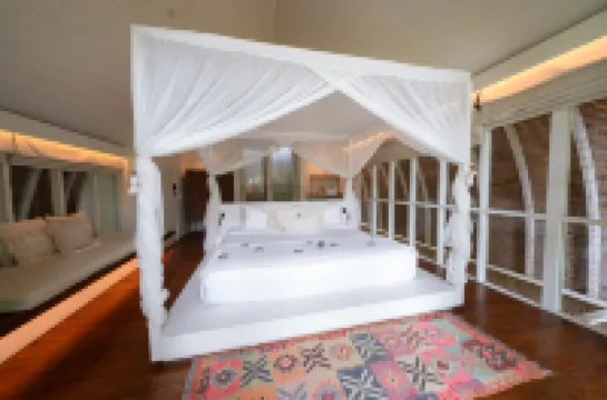 特拉旺安盧米吉利酒店 吉利特拉旺安酒店