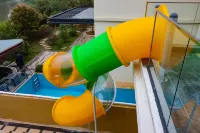 Taishan Yuntai Hot Spring Resort Villa (Yihe Hot Spring City Branch) - مسبح خاص
