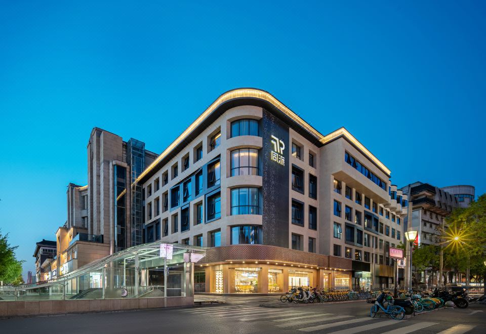 hotel overview picture