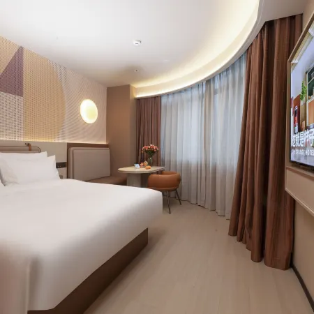 Orange Hotel (Wuhu University City High tech Zone Management Committee Branch)
