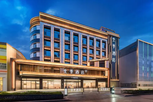 JI Hotel (ShuozhouJinglongshangyejiedian) - parking
