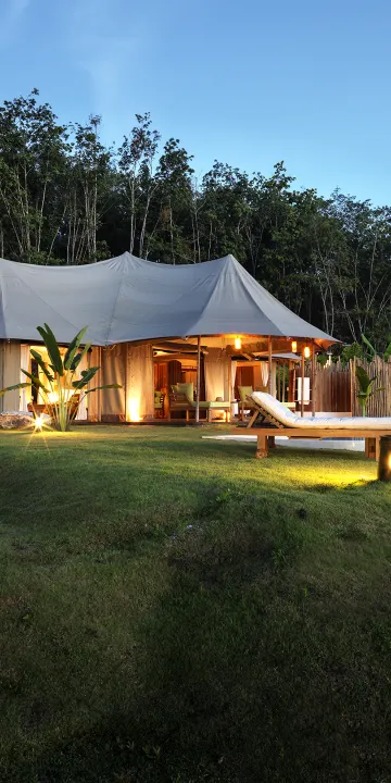 วิลล่าเต็นท์พาโนรามาพร้อมสระว่ายน้ำ