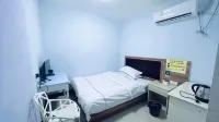 Hongtai Business Hotel Jiujiang (Yanshuiting Jiulong Plaza Branch)