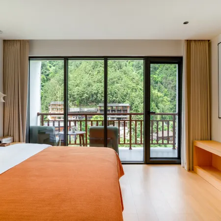 Manlv Shiguang Panoramic Homestay (Xijiang Qianhu Miao Village Scenic Platform Branch)