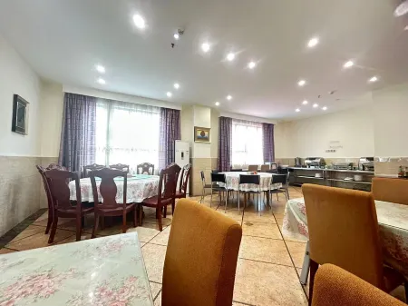 Meilun Hotel Отели в г. уезд Синъань