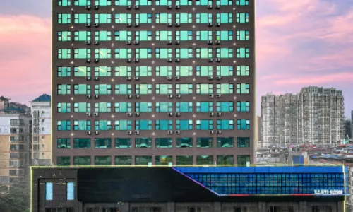 Yeste International Hotel (Fangchenggang Taohuawan Square)