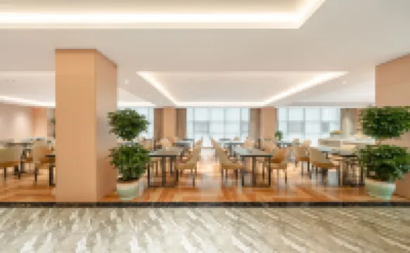 Vincher Cloud Nest Hotel