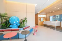 Homeinn · neo (Guangde Xin Hang Town Shangfu Commercial Plaza)