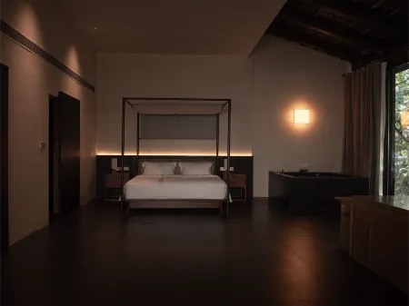 Sanqingshan Cuiwei Hotel Отели рядом с достопримечательностью «West Coast Scenic Area»