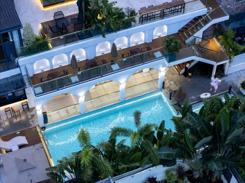Yinshu Resort Hotel