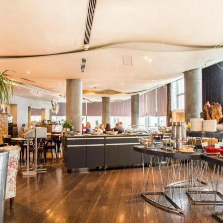 Nobel Zira Hotel