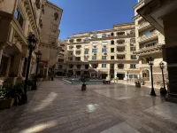 Onyx Pyramids Boutique Hotel